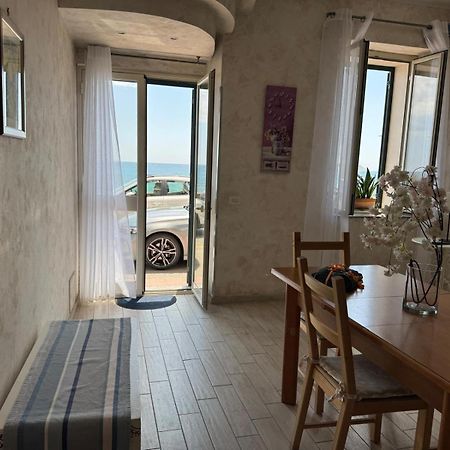 Casa Vacanza Sweet Home Джардіні-Наксос Екстер'єр фото