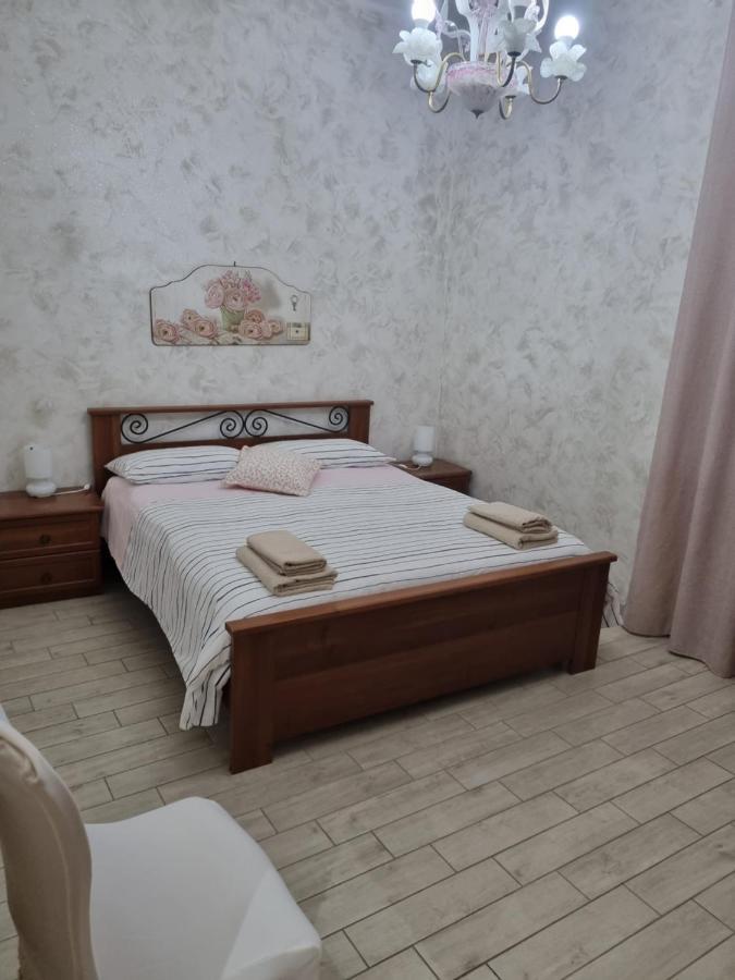 Casa Vacanza Sweet Home Джардіні-Наксос Екстер'єр фото